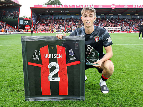 Bournemouth Punya Perwakilan di Nominasi Penghargaan Kopa Trophy 2025