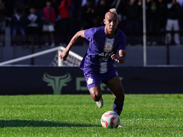 Pemain Persik Kediri, Novri Setiawan