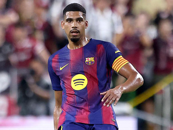 Ronald Araujo.