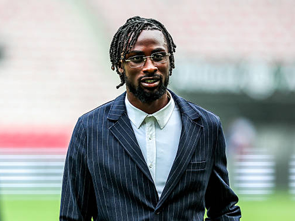 Perekrutan Evann Guessand Disambut Beragam Oleh Fans Aston Villa