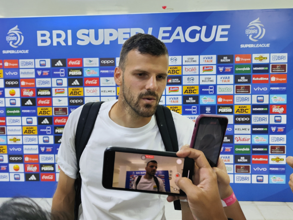 Bek Persib, Patricio Matricardi