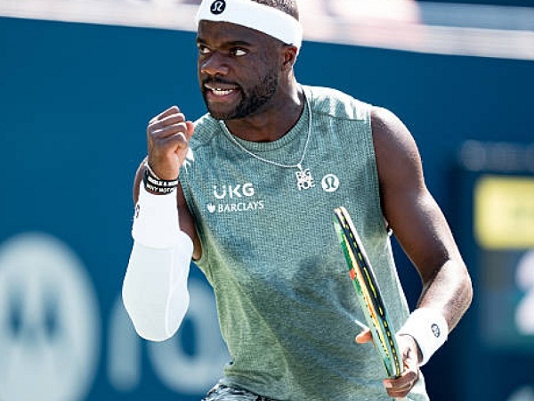 Roberto Carballes Baena Tak Kuasa Hentikan Laju Frances Tiafoe Di Cincinnati