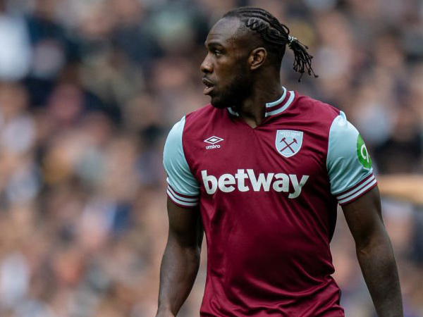Michail Antonio.