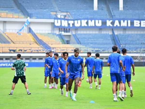 Striker Persib, Ramon Tanque