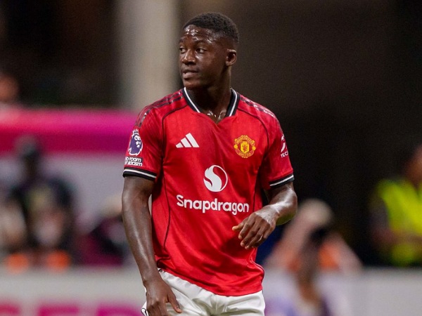 Chelsea mengincar gelandang muda Manchester United, Kobbie Mainoo