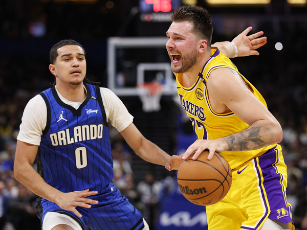 Magic Johnson lempar pujian besar kepada Luka Doncic.
