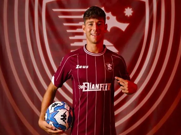 Lazio lepas Ruggeri ke Carrarese