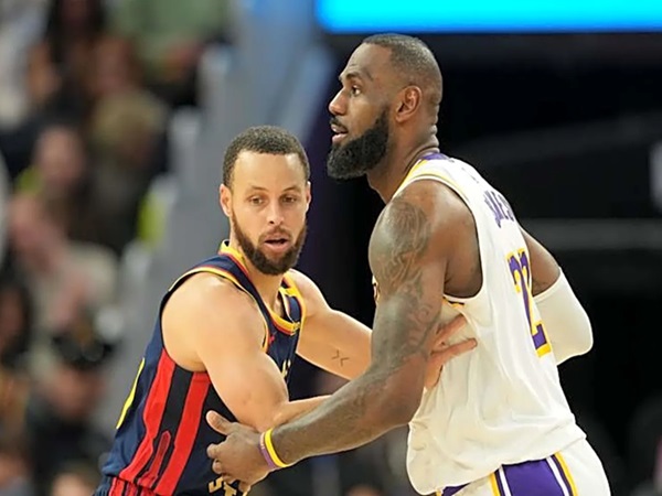 Stephen Curry Siap Menyambut LeBron James di Dunia Golf