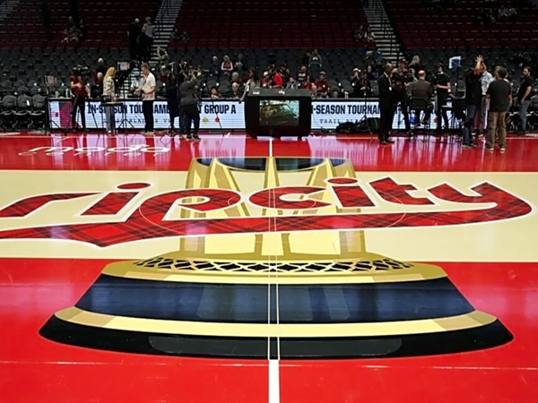 Tom Dundon Sepakat Membeli Saham Blazers Sebesar USD4 Miliar