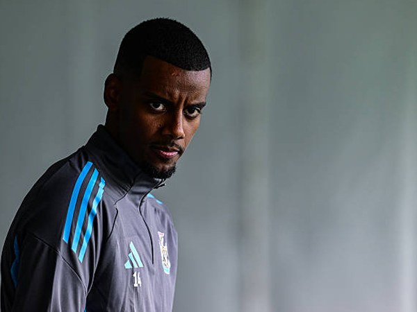 Harus Segera Diakhiri, Situasi Alexander Isak Merugikan Newcastle United