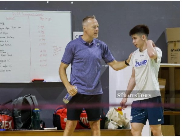Kenneth Jonassen Melihat Peluang Leong Jun Hao di Kejuaraan Dunia