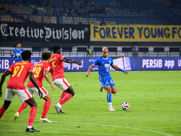 Gelandang serang Persib, Wiliam Marcilio