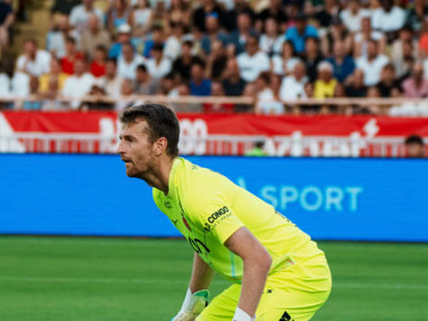 Lukáš Hradecký