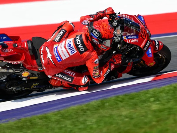 Marc Marquez Puas dengan Penampilan Motor di Latihan Bebas