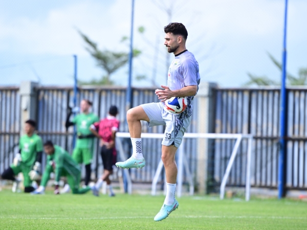 Bek Persib, Frans Putros