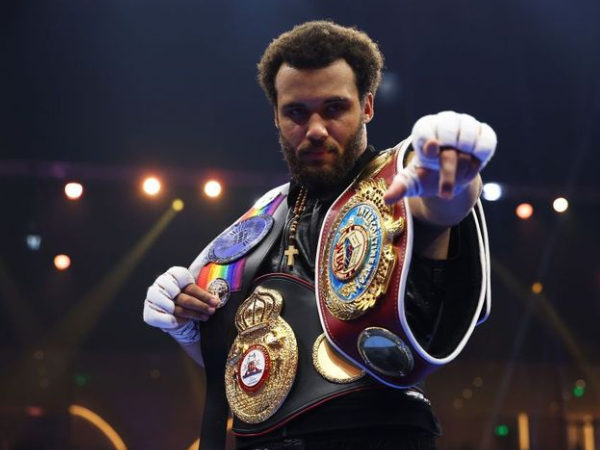 Di usia 20 tahun, Moses Itauma sudah menandai dirinya sebagai salah satu prospek kelas berat paling menjanjikan dalam ingatan baru-baru ini. (Foto: Fight TV)
