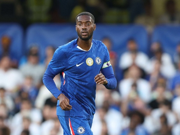 Enzo Maresca membahas cedera yang dialami bek Chelsea, Tosin Adarabioyo