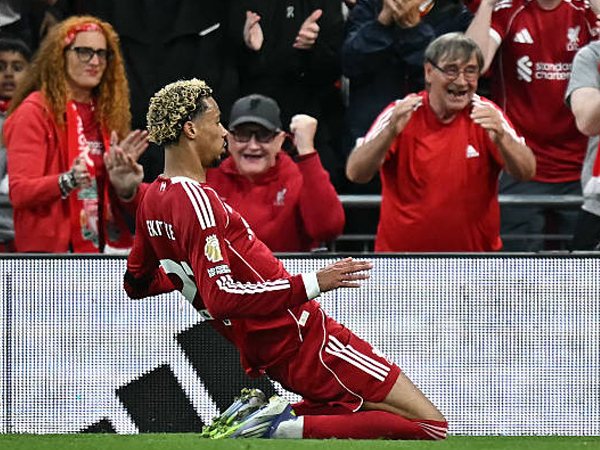 Kemenangan Perdana Liverpool Punya Arti Khusus Bagi Hugo Ekitike