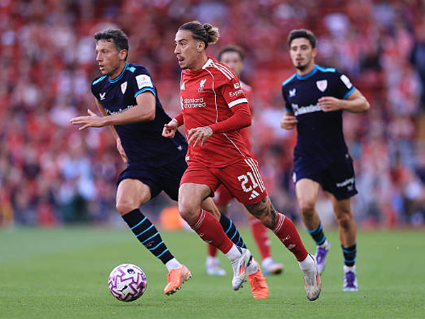 Liverpool Pertimbangkan Pinjamkan Kostas Tsimikas Musim Panas Ini