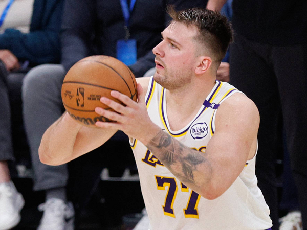 Luka Doncic mendapat pujian selangit dari Wesley Johnson.