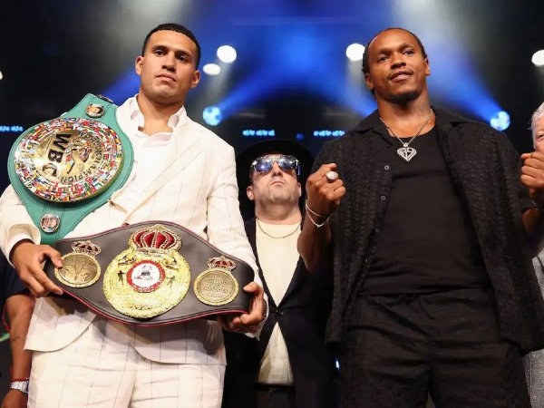 David Benavidez (kiri) dan Anthony Yarde. (Foto: Fight TV)