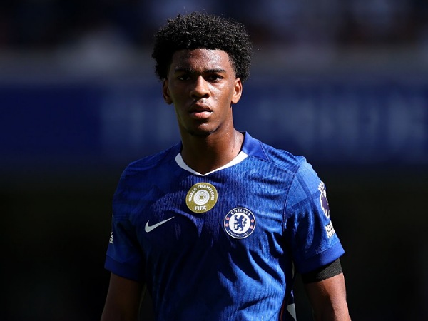 Bek muda Chelsea, Josh Acheampong
