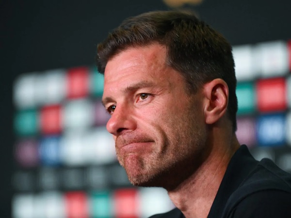 Xabi Alonso Hadapi Laga Debut dengan Penuh Semangat