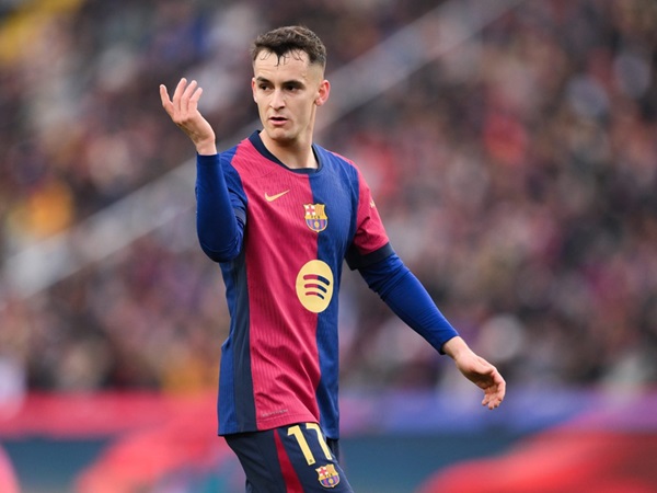 Barcelona Siap Menerima Tawaran untuk Marc Casado