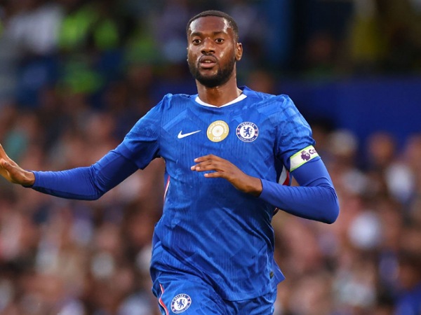 Bek Chelsea, Tosin Adarabioyo