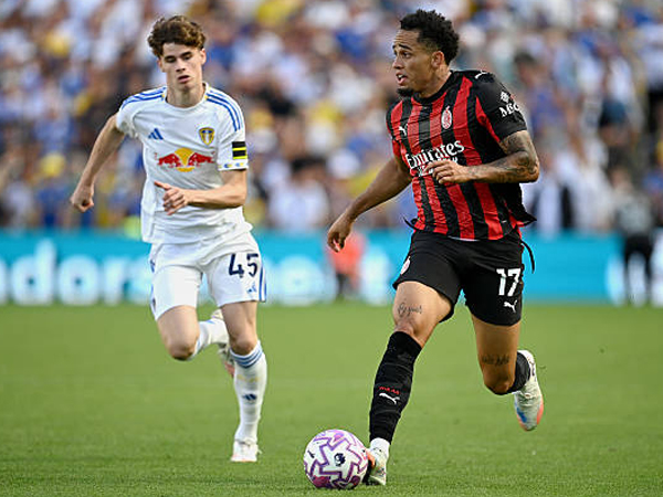 Lolos Tes Medis, Leeds United Segera Umumkan Transfer Noah Okafor