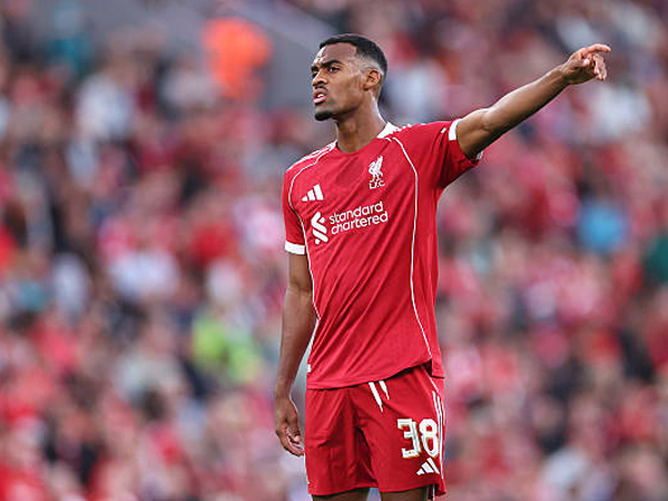 Ryan Gravenberch Dinilai Sebagai Kunci Keseimbangan Lini Tengah Liverpool