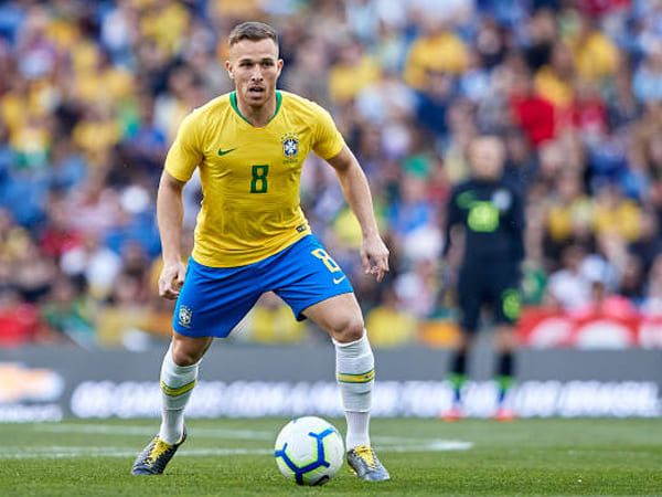 Akhiri Petualangan di Eropa, Arthur Melo Pulang ke Brasil