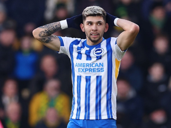 Fabian Hurzeler menanggapi kabar transfer Julio Enciso ke Strasbourg