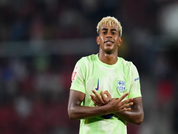 Lamine Yamal Digosipkan sedang Dekati Penyanyi Cantik Asal Argentina
