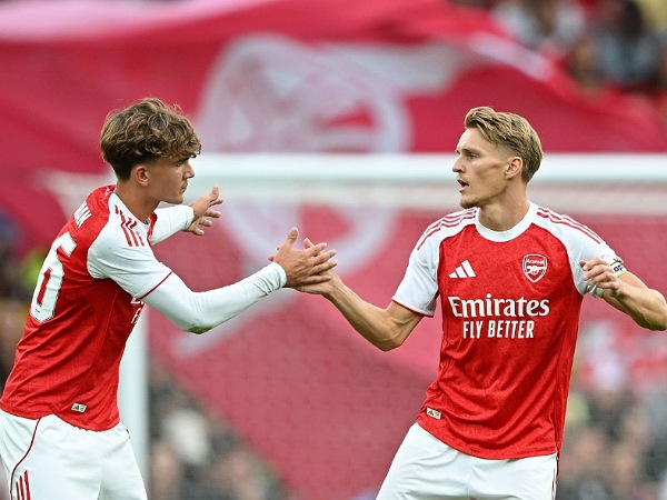 Max Dowman dan kapten Arsenal, Martin Odegaard