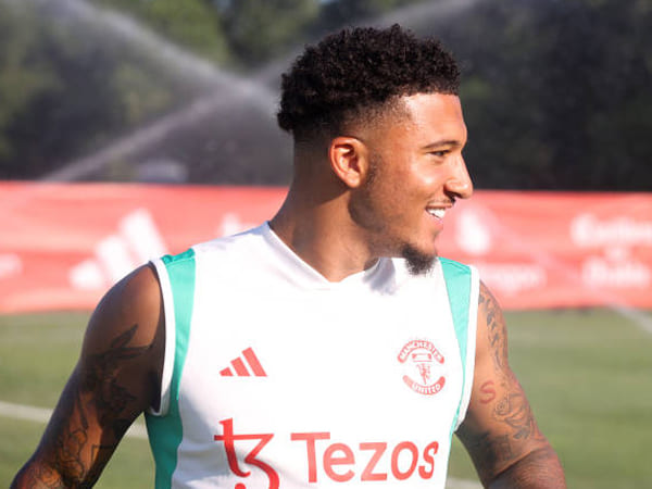 Transfer Jadon Sancho ke AS Roma Masih Tunggu Restu Sang Pemain
