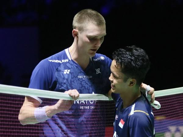Viktor Axelsen-Anthony Sinisuka Ginting/[Foto:AFP]