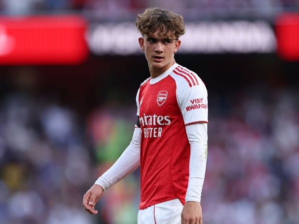 Max Dowman melakoni laga debutnya di Premier League