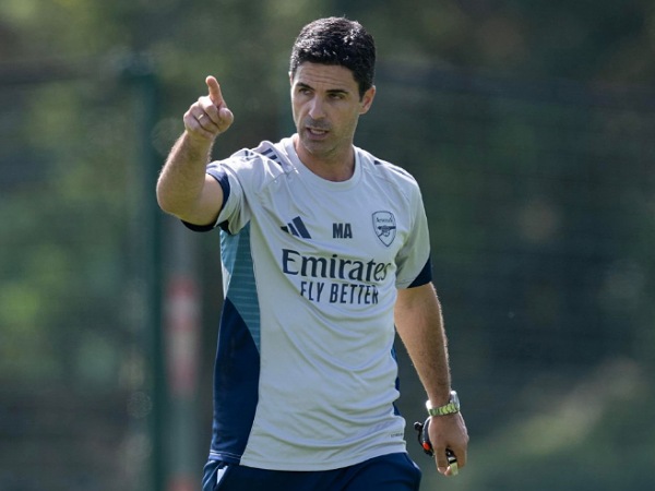 Manajer Arsenal, Mikel Arteta