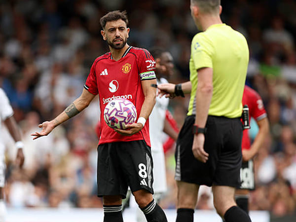 Gagal Penalti, Bruno Fernandes Justru Salahkan Sikap Wasit