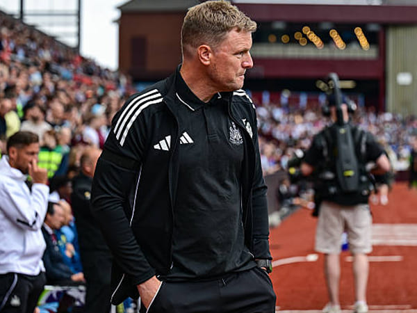 Hadapi Liverpool, Eddie Howe Minta Newcastle Tidak Terlalu Emosional