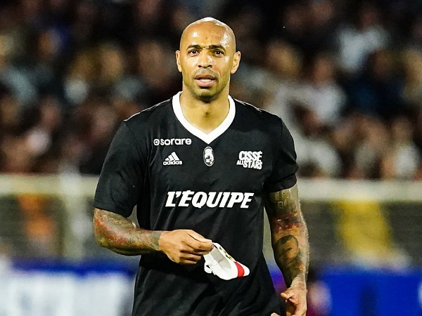 Legenda Arsenal, Thierry Henry. (Foto: Daniel Derajinski/Icon Sport via Getty Images)