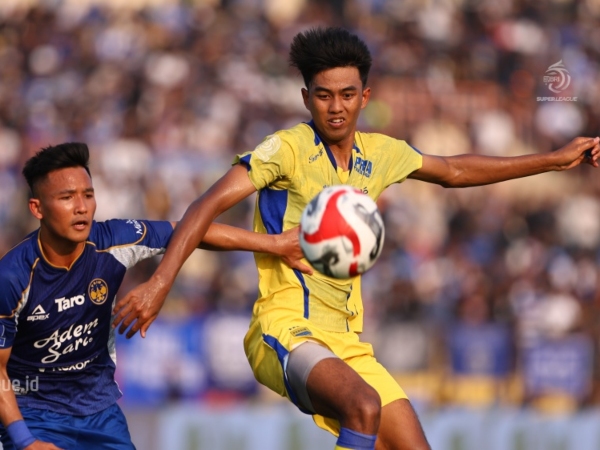 Bek Kanan Persib, Kakang Rudianto