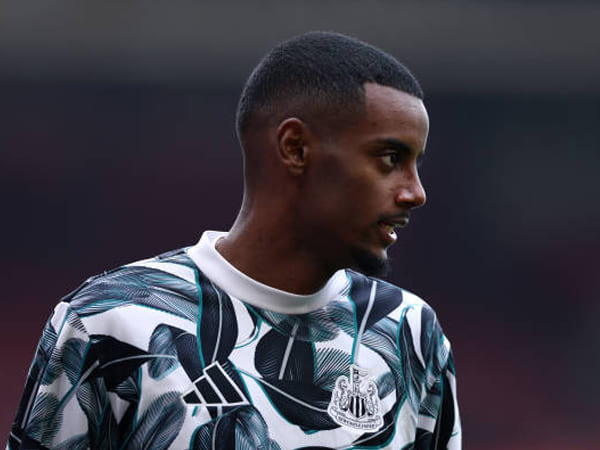 Alexander Isak Mantap Ingin Pindah, Newcastle United Siap Pinjam Striker