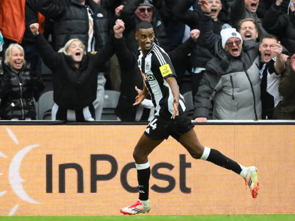 Eddie Howe Minta Kejelasan Masa Depan Alexander Isak