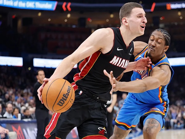 Erik Spoelstra Senang Lihat Penampilan Nikola Jovic Bersama Heat