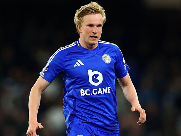 Victor Kristiansen.