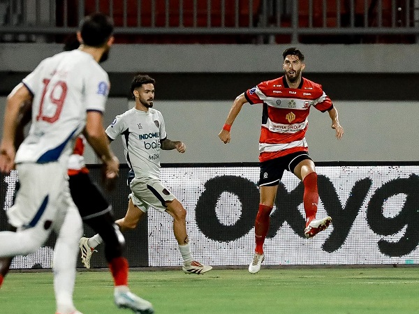 Pemain bertahan Madura United, Pedro Monteiro