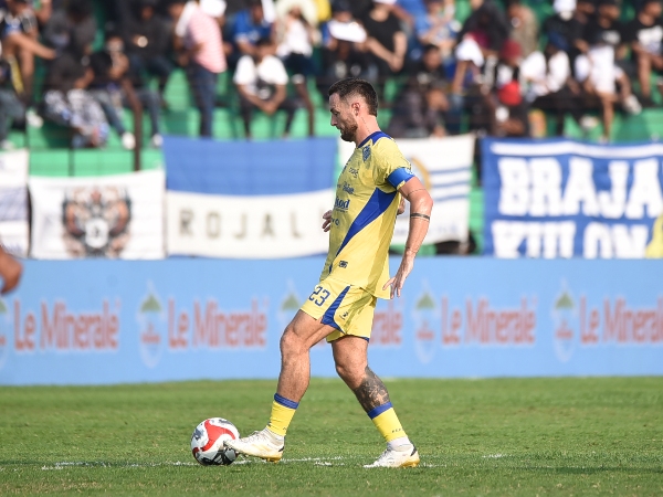 Kapten Persib, Marc Klok