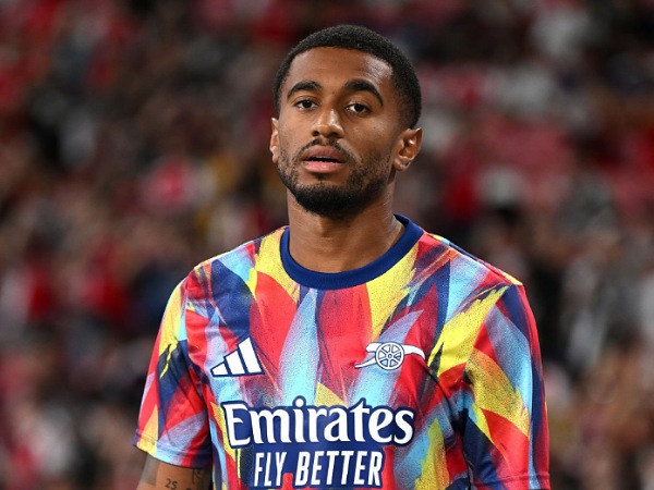 Crystal Palace mengincar winger Arsenal, Reiss Nelson